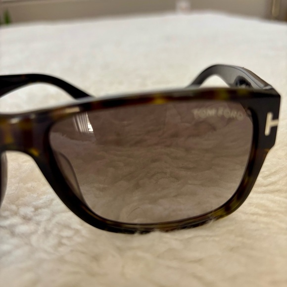 Tom Ford TF 445 52B Brown/Black Tortoise Gradient Unisex Sunglasses main image 10